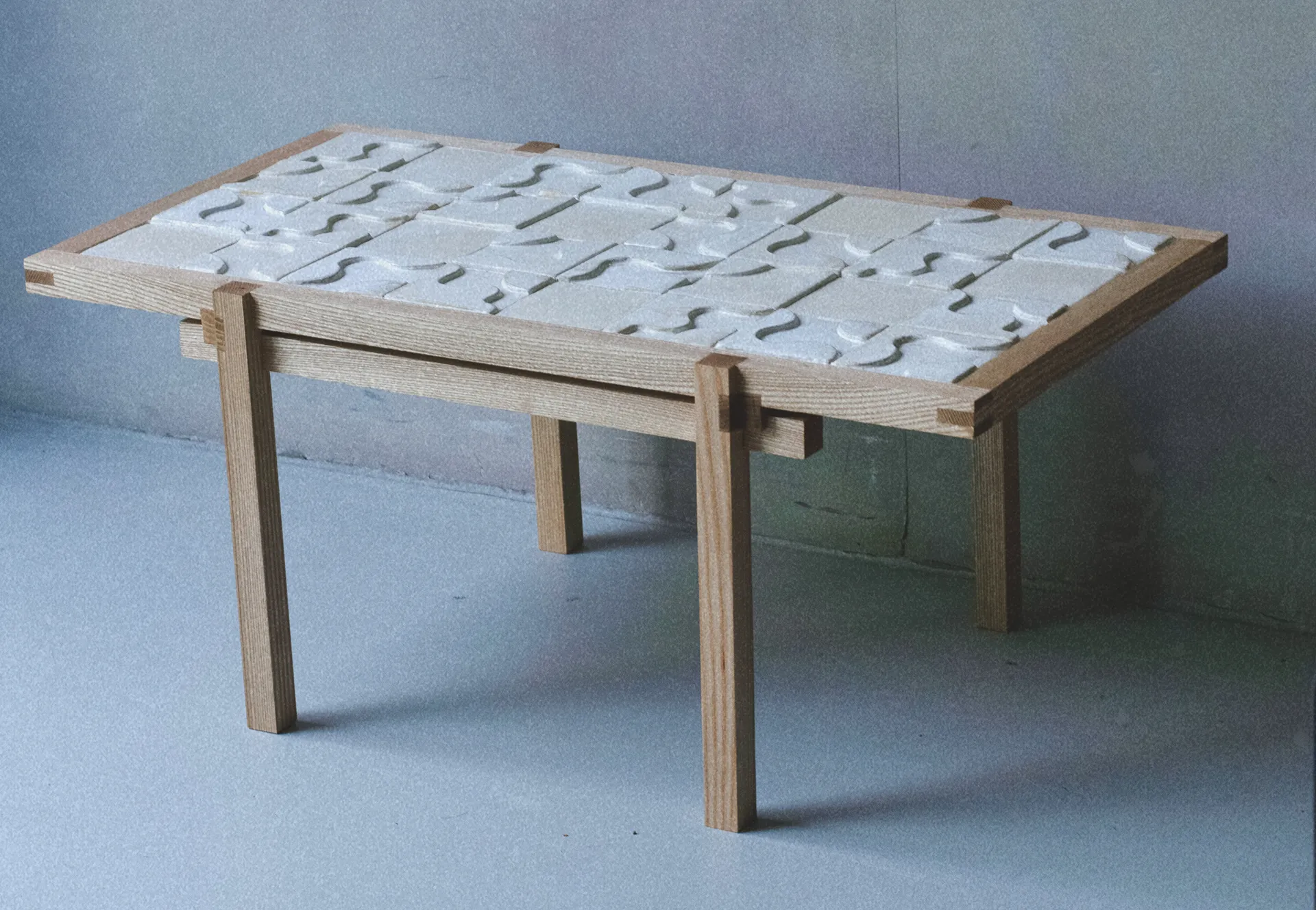 ERNAK x KLARI Coffee Table Full